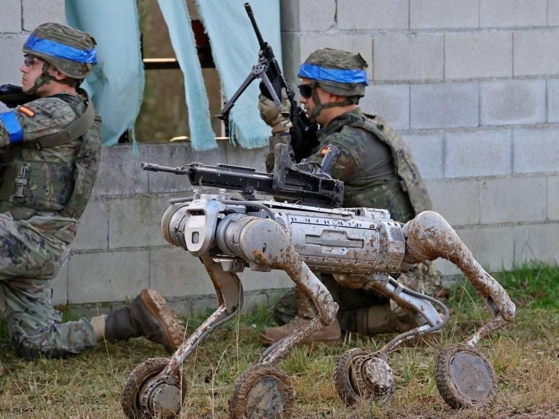 需要警惕吗？欧洲国家军队进口中国宇树公司的轮式机器狗！中国军队测试机器狗的视频已