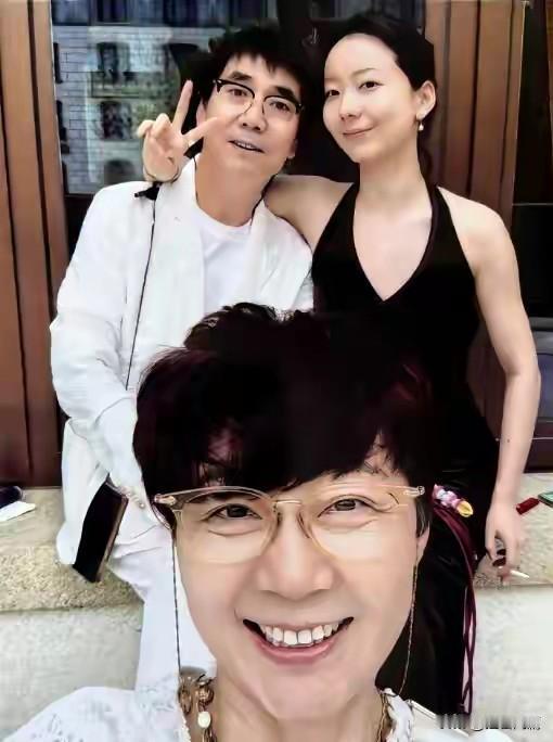 范明这家人真有钱！很多人印象里，范明就是《武林外传》接地气的邢捕头，很难想