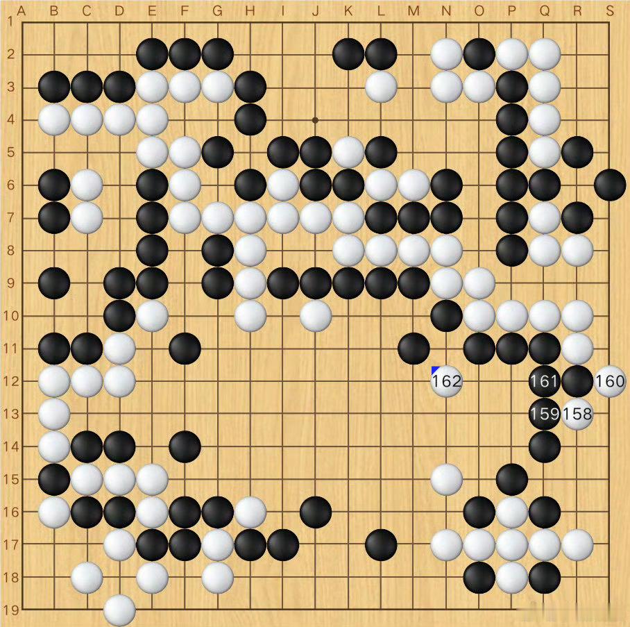 柯洁执黑对战党毅飞，棋局中盘一度陷入绝境，胜率最低跌至仅2%。 早早...