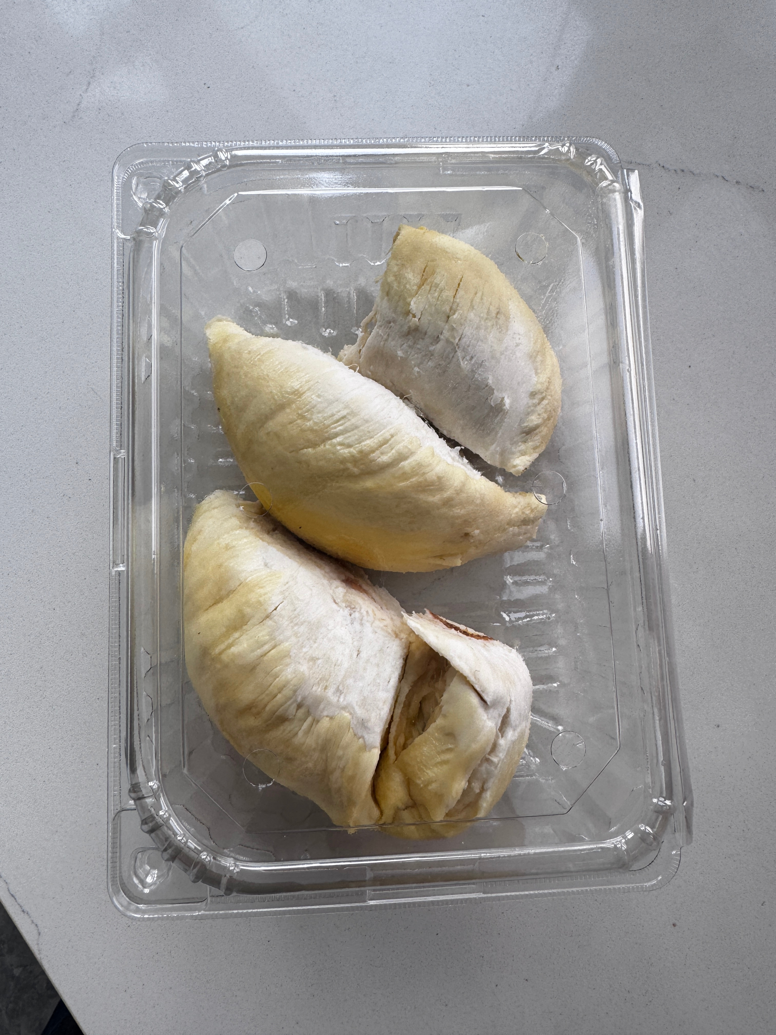 居家办公日子进入倒计时，摸鱼给自己做了个重口味”下午茶，空气炸锅烤榴莲～​​​