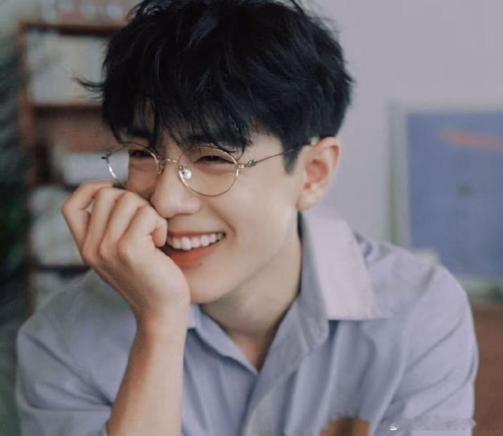 🍉🐧《十日终焉》男主肖战,如果真是顶流演确实不错,前途一片光明