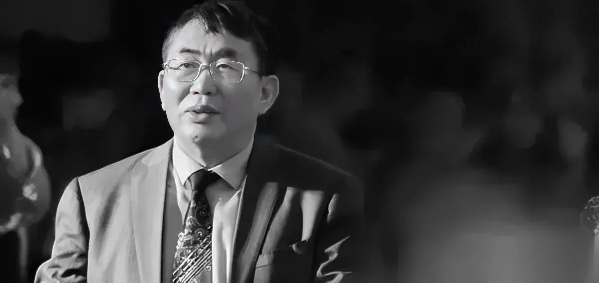 聂卫平的朋友圈，藏着最扎心的社交真相。不是靠攀附，是他敢“用本事赚尊重”。