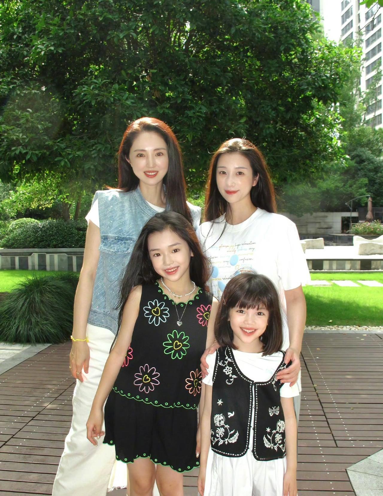 董璇真不简单，为9岁女儿，新婚后和老公分居！本以为董璇会带着9岁的女儿和新任