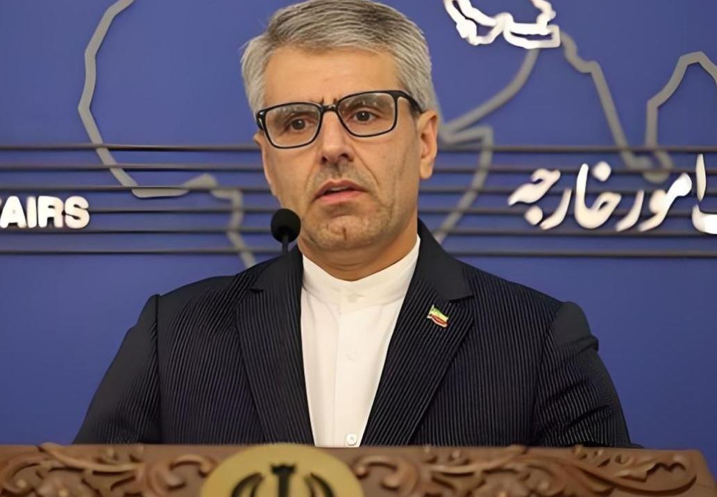 伊朗外长换人：强硬派哈提卜扎德将执掌对美谈判伊朗要跟美国谈，但现在换人了。换了