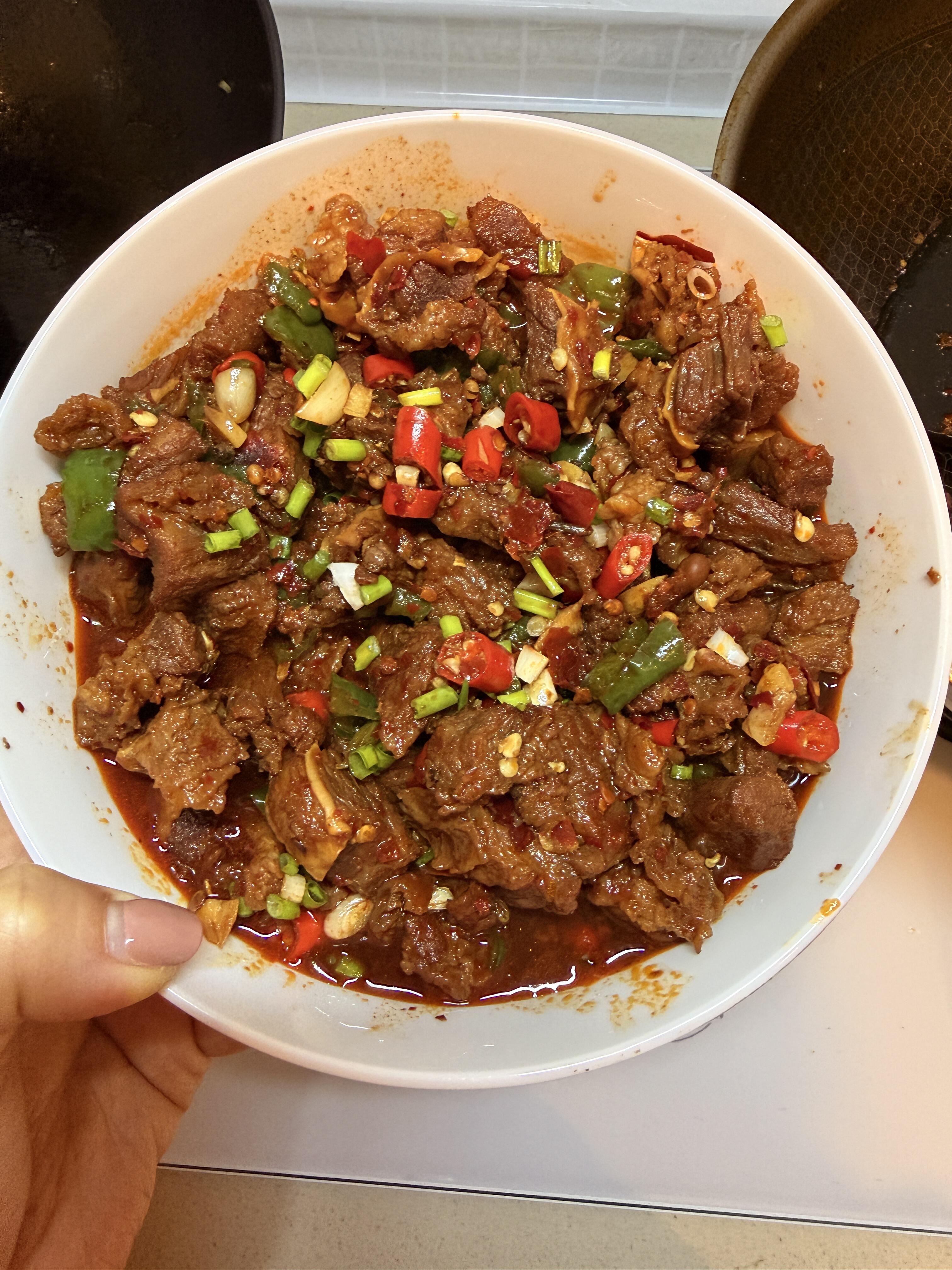 香迷糊了！快去做！！家人们！！今天的米饭又要遭殃了！！炖了这一锅软烂入味的香