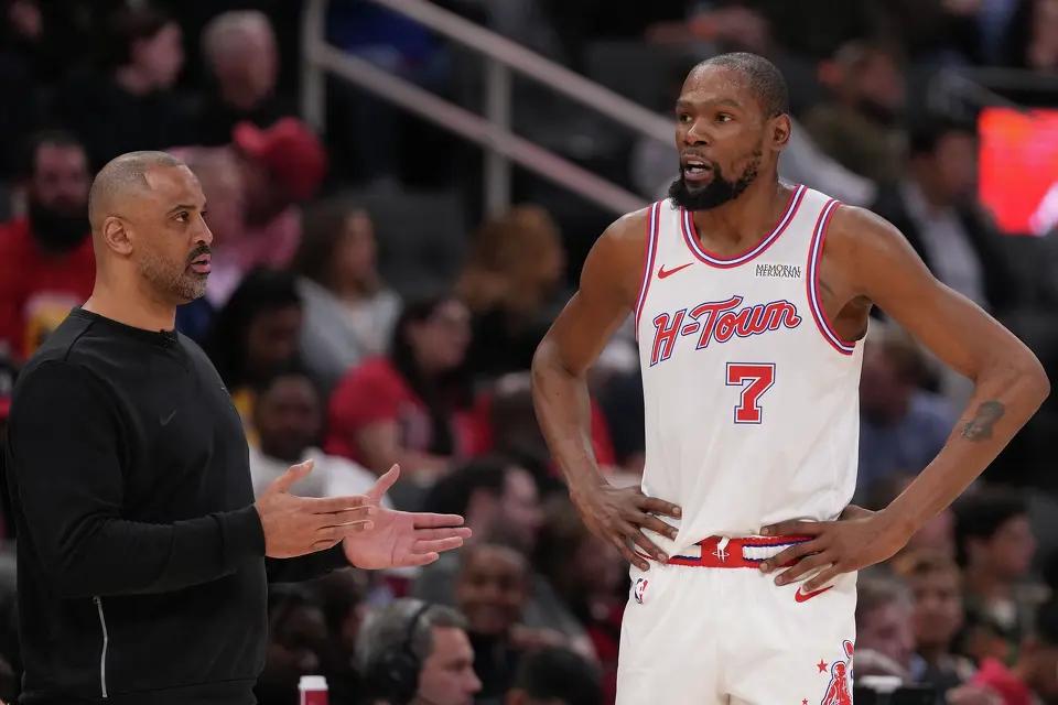 当年的火箭，最重要的肯定是选个核心，班子确实低效，但是也是能抗起产量的。只不过今