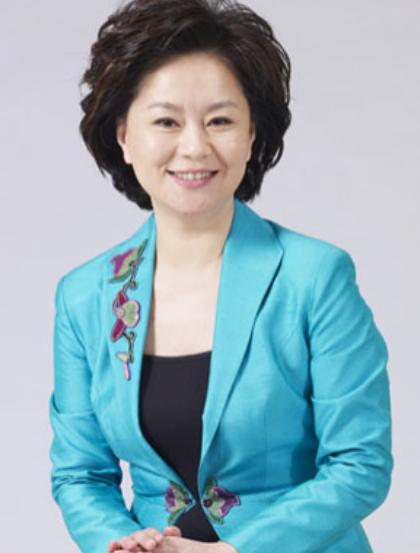 1999年，全国观众眼里温柔可亲的“鞠萍姐姐”，做了个出乎所有人意料的决定：向结