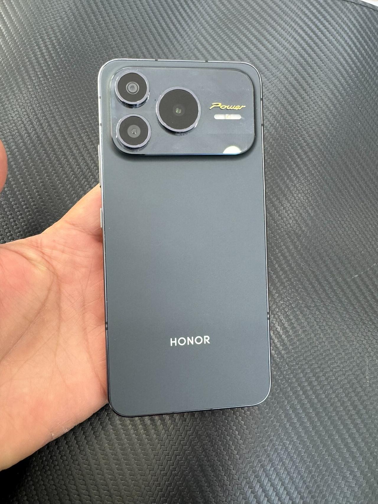 上当了！1万毫安电池真没虚标，白亏200块朋友因为工作原因，需要经常去野外