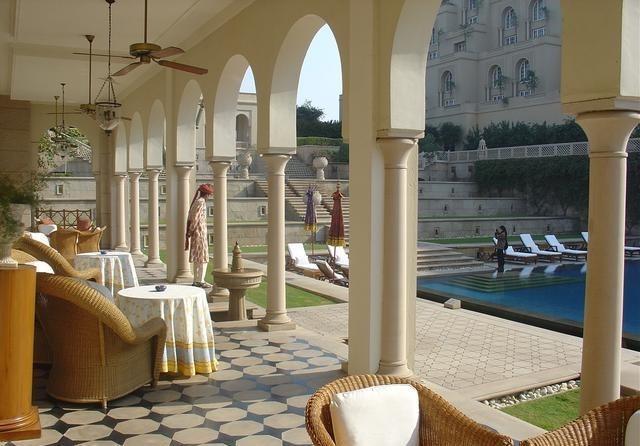 “中国要被我们拖垮了！”2021年，印度3000家旅馆开始拒绝接待中国游客，本想