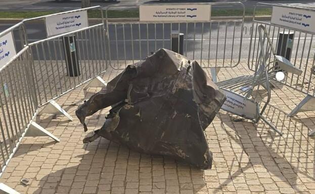 快报！快报！美在中东阿联酋的弹药库被炸，美国战斗机被迫转移。据央视新闻网消息，