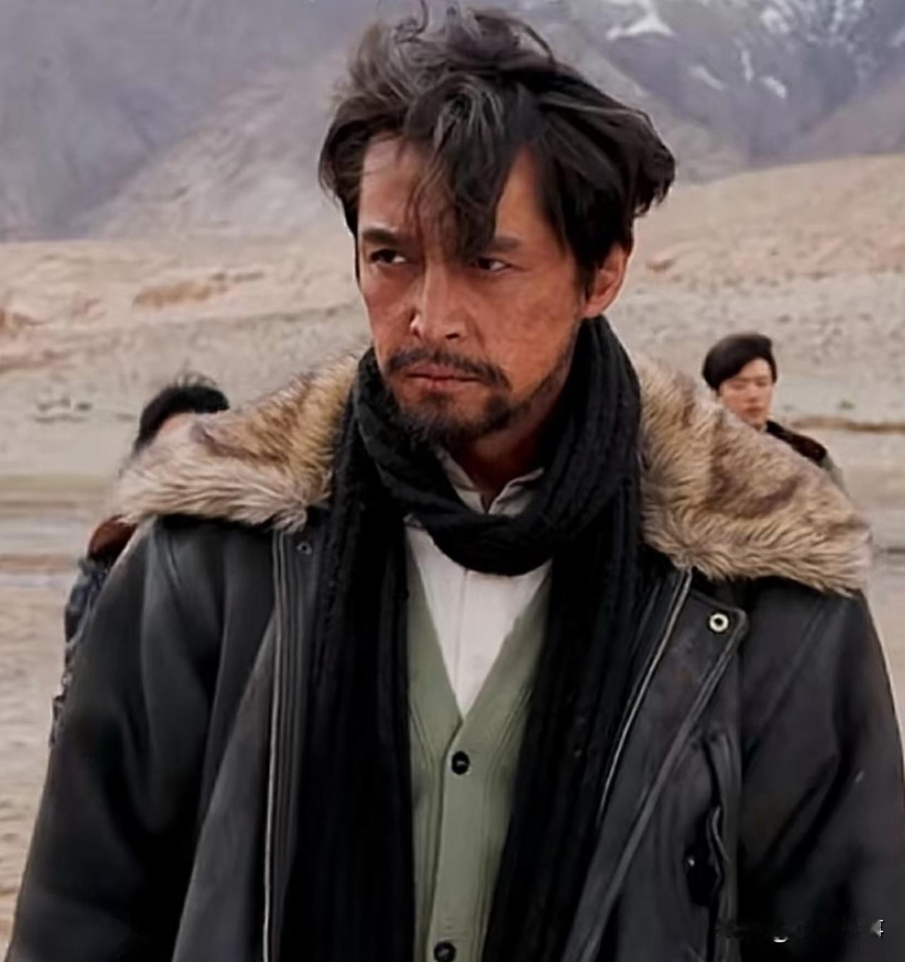 发现一个现象，胡歌最近演的戏，不管什么角色，都能让人记住。看了几集《生