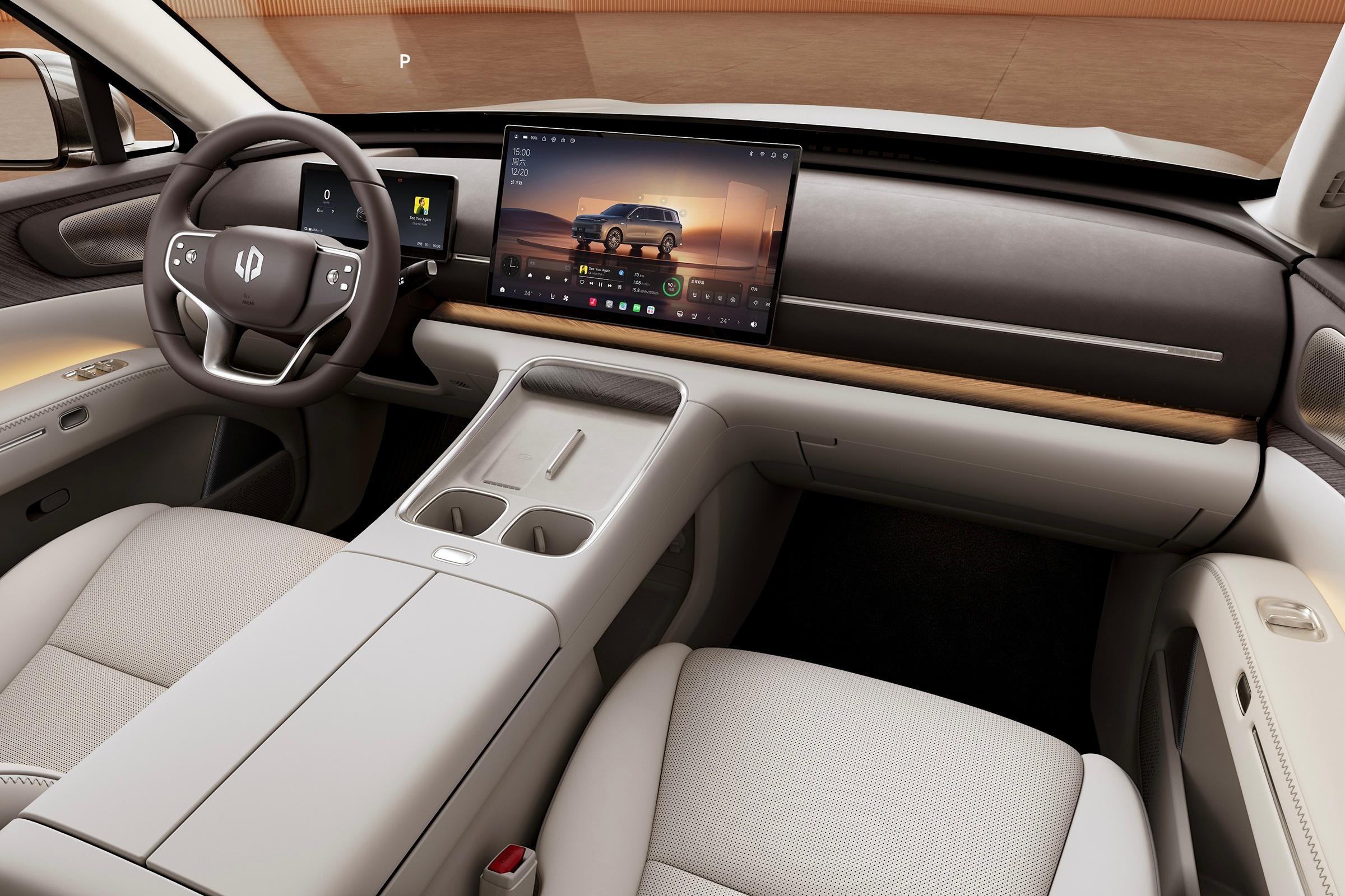 零跑D19发了内饰官图，我之前也说过，这车的内饰设计相比其他9系列SUV稍显简单