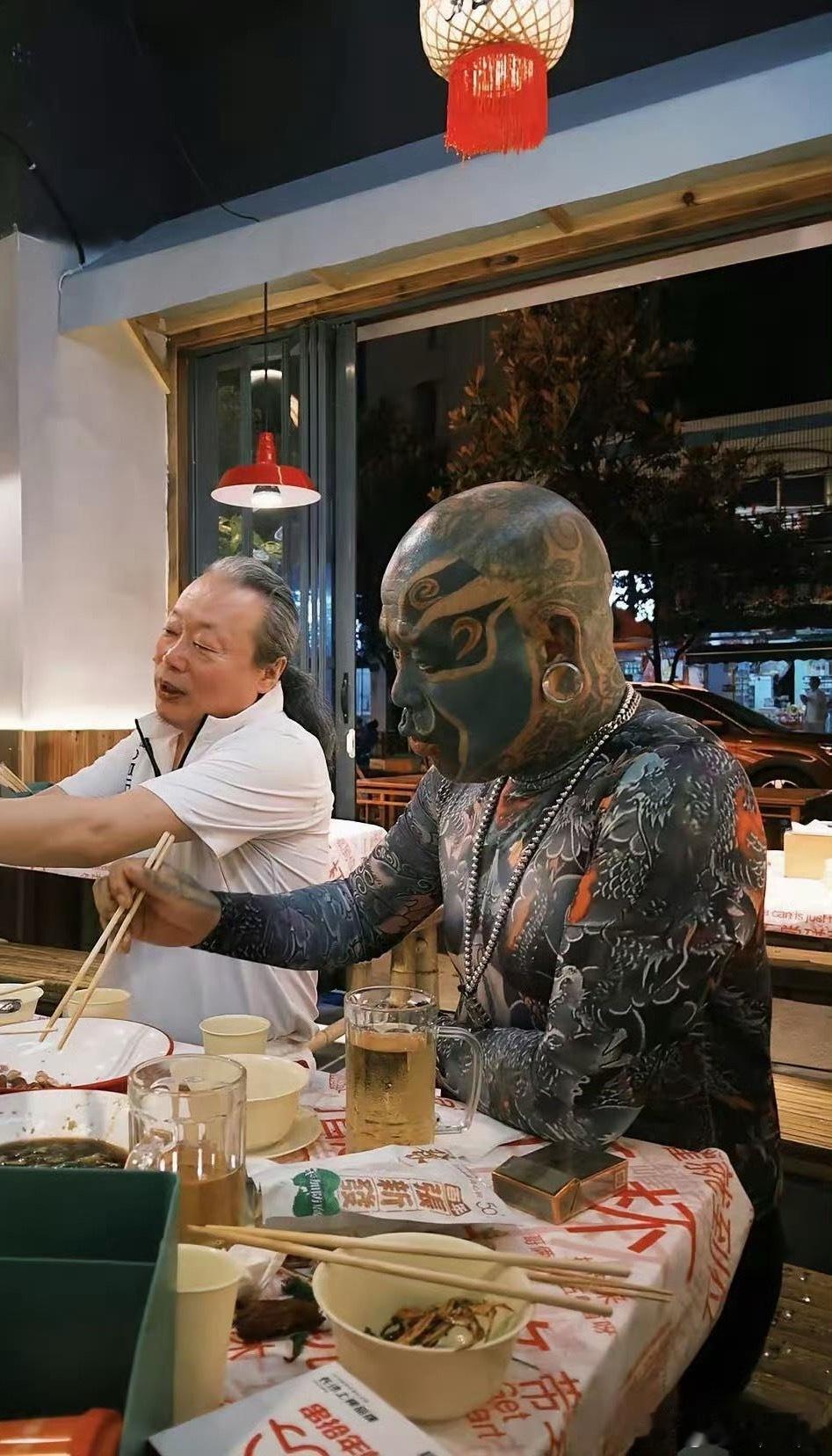 胆小勿入！！！纹身的意义是啥，好看还是让别人辟邪？[笑着哭]吓一激灵[笑cry