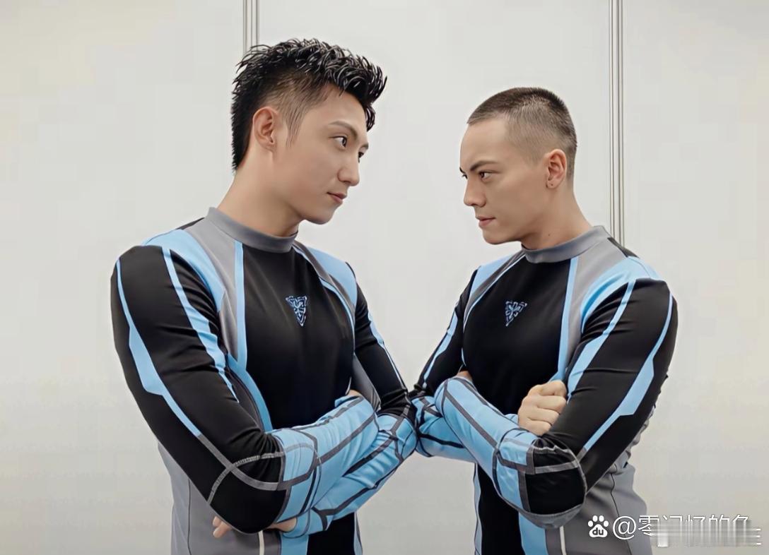 黄景瑜这体格，一般男生比不了。