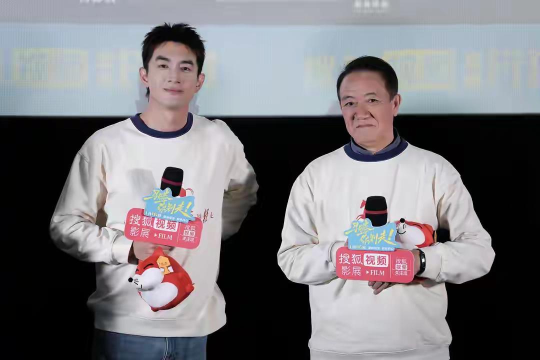 对于有钱人来讲，父母到底要不要送到养老院，还真是一个值得深思的问题。演员李幼