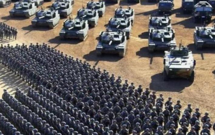 有人问，要是真打起来了，咋办？我跟你说，最先崩的，可能不是哪个军事目标。而是你手