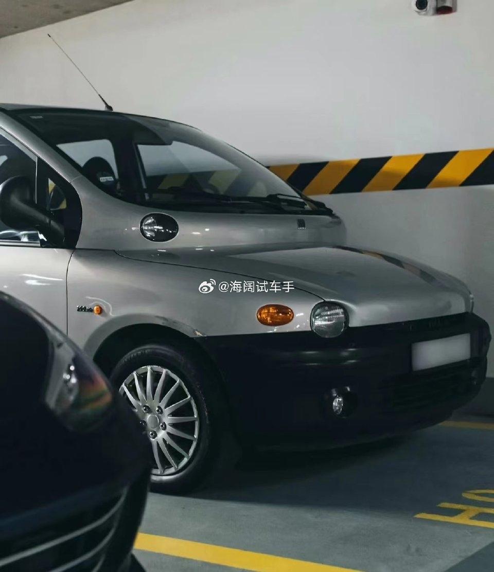 这款拉丁风格的小汽车如今的残值能有多少呢？？？