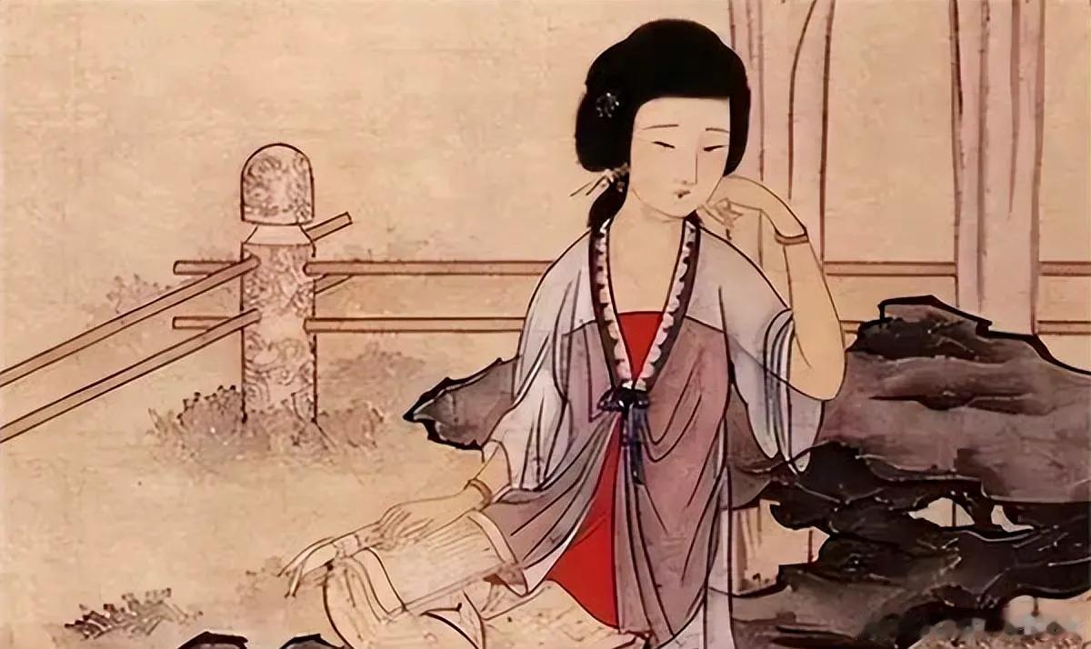 现在拍的古装剧里，演员夏天还裹好几层衣服，感觉从头到脚密不透风的，看着就热。其实