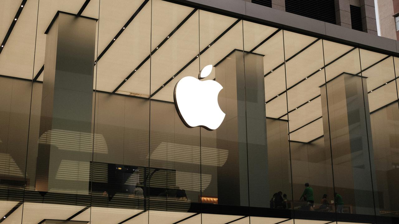 随着苹果全球开发者大会（WWDC）临近，越来越多爆料开始浮出水面。知名科技记者