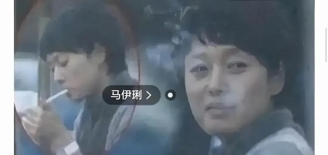 又是压力大。马伊琍抽，周迅抽，baby也抽。网友一片理解万岁，说当明星不容易