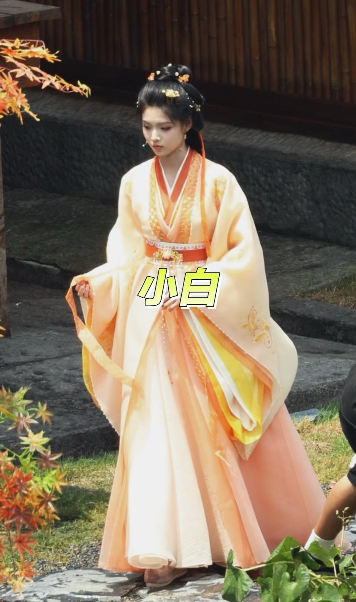 这可是她第一部古偶女主，怎么样[doge]​​​