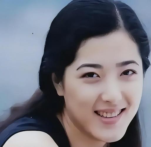 中戏公认第一美女曾黎！颜值碾压全班同学，佛系心态活成人间清醒✨采访时秦海璐