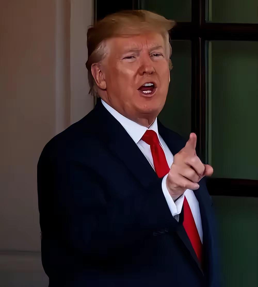 中国这边刚放出风声，明确说了要是有人敢往敏感区域运武器，直接扣人扣船，没半点含糊