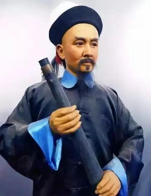 1844年，道光帝朱笔一挥，将民族英雄林则徐“发配”新疆伊犁。刑部官员们却