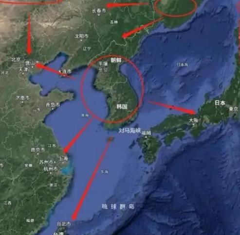 现在日本人开始骂他祖宗了。9.18事变后，日本占领了中国东北，想当时如果日本不贪