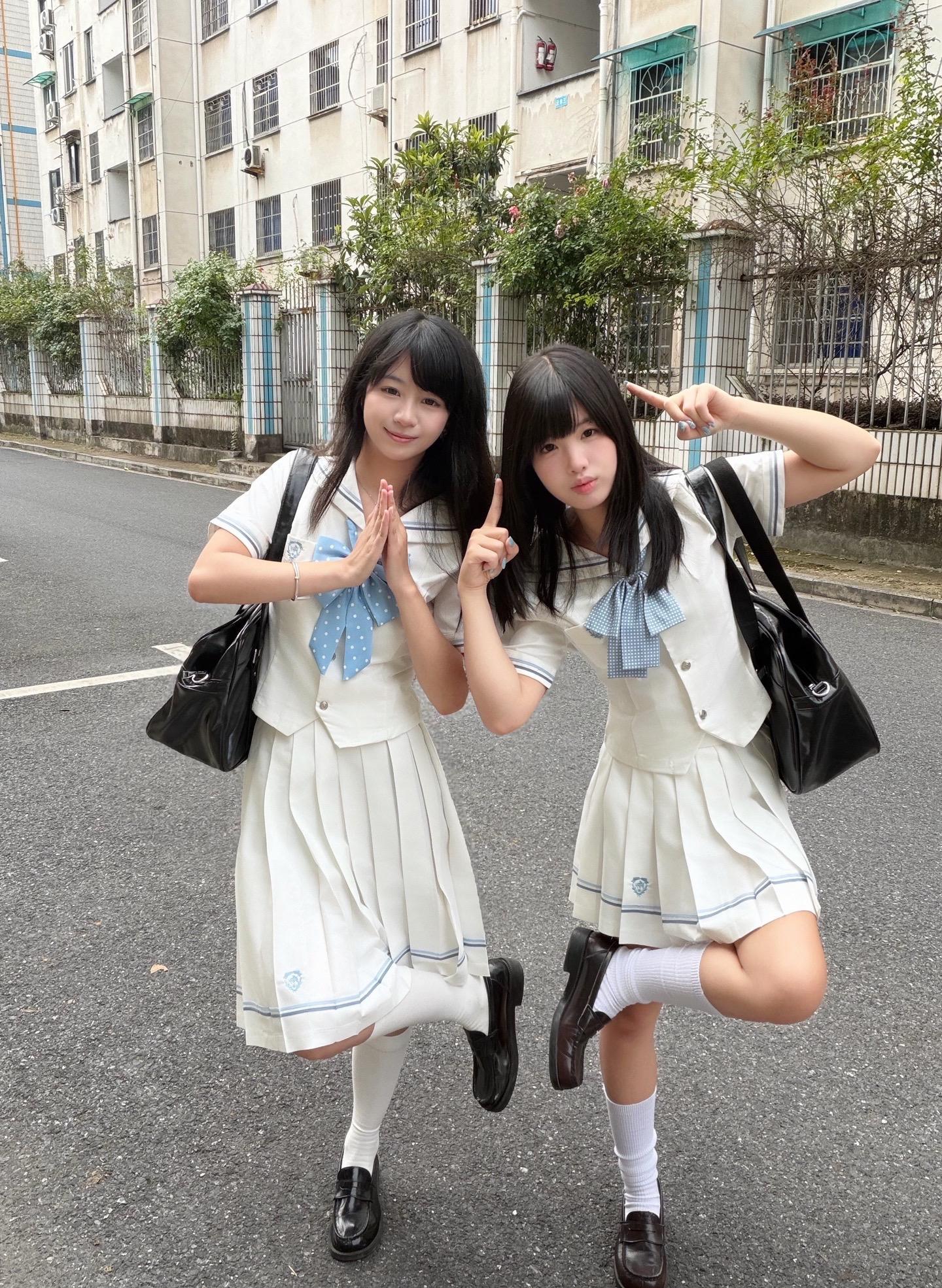 jk双子星 闺蜜jk穿搭 双人jk 日系 水手服