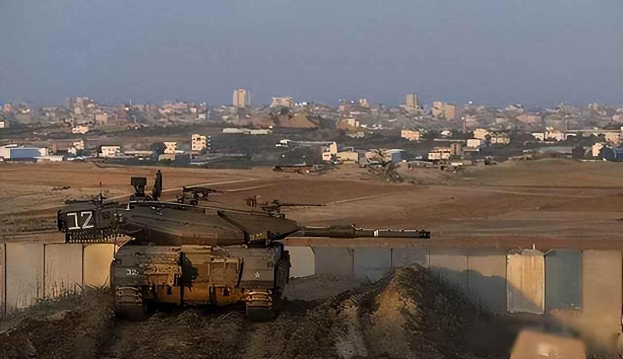 高原风刮过加勒万河谷，纸上的帝国梦碎得悄无声息，一个退役军官的“翻盘计划”还没落