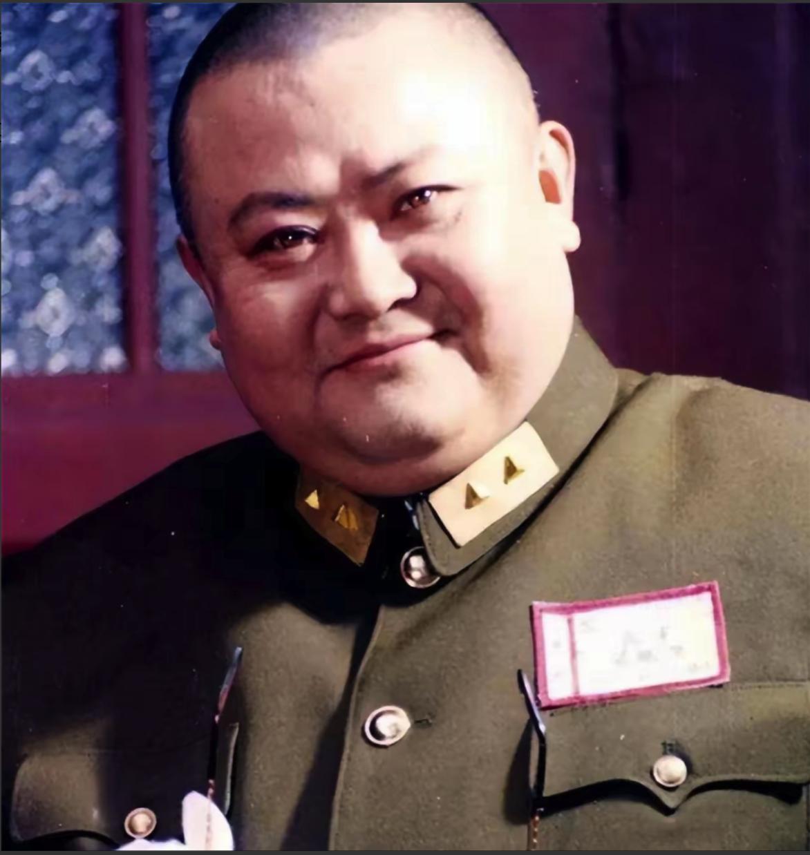 1931年，刘文辉拿一百万大洋，想收买刘湘手下的蓝文彬、范绍增。蓝文彬悄悄收钱，