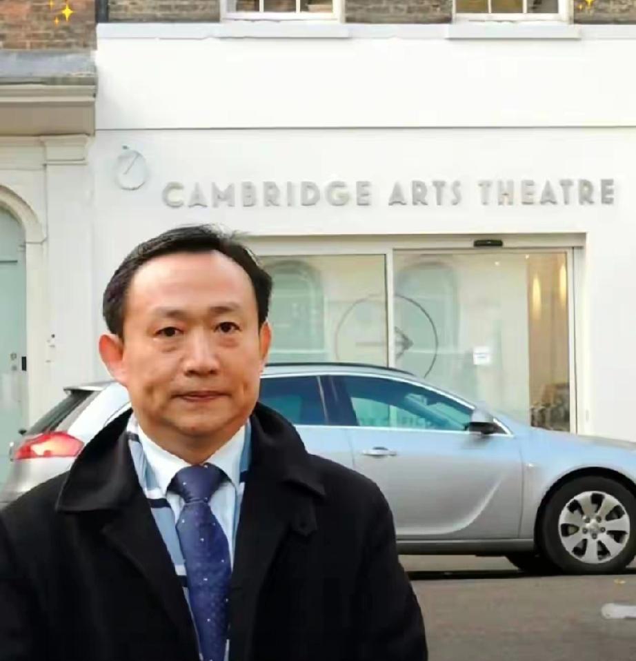 事情虽然已经过去很久了但是如今想想还是有点后怕据说卢麒元曾经被一个权势人物威