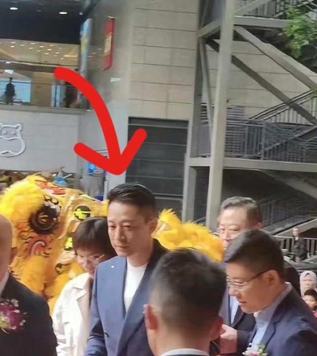 汪小菲和马筱梅今天办婚礼我有预感汪小菲这是最后一次结婚了不是因为他年纪大了