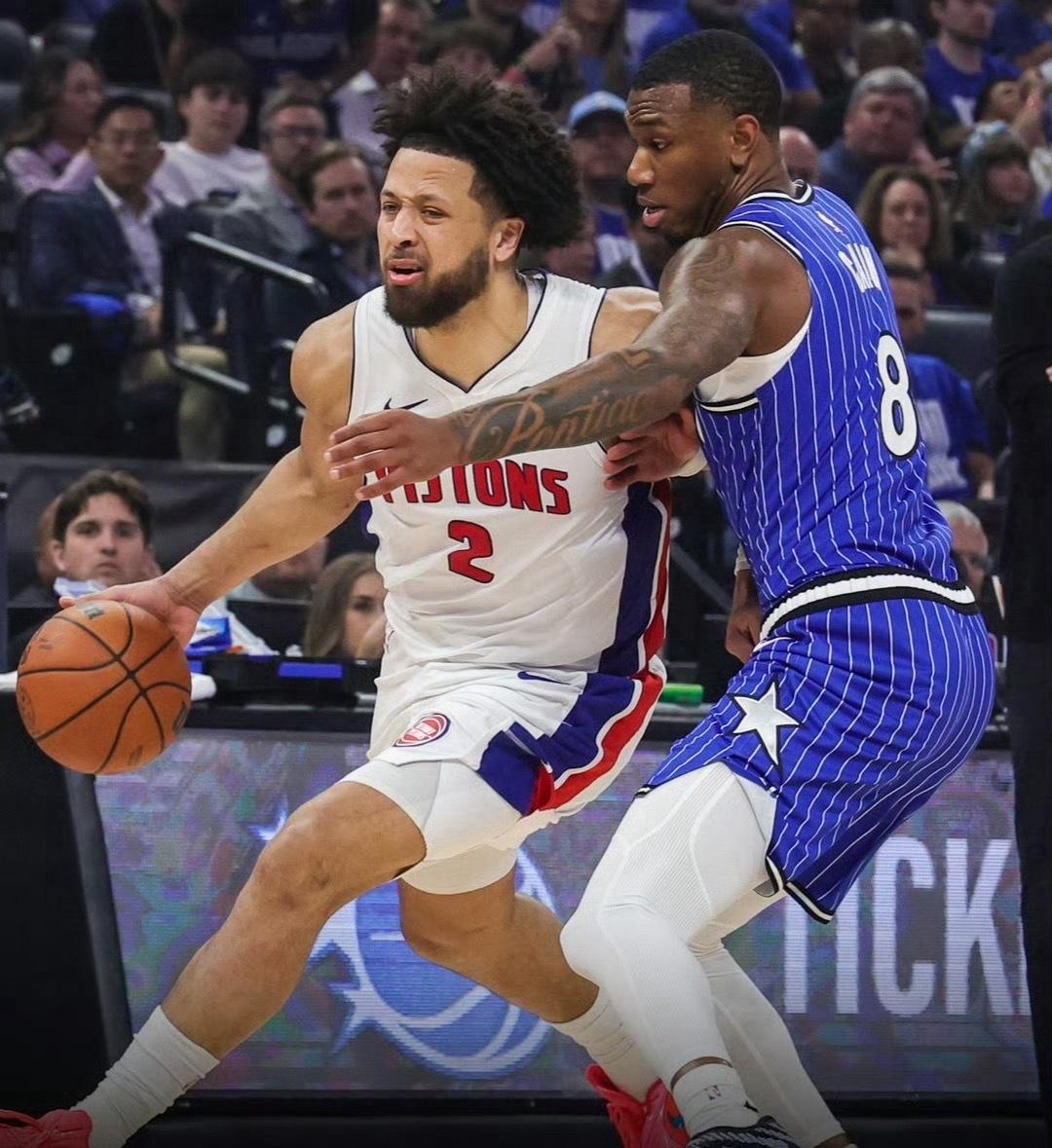 活塞是怎么打到东部第一的啊？看了他们今年的季后赛，也太“原始人”了，打的比火箭