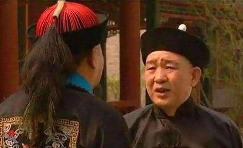 康熙皇帝去世后，雍正登基当天，为何就处死了康熙六十年的心腹1722年冬天，胤禛