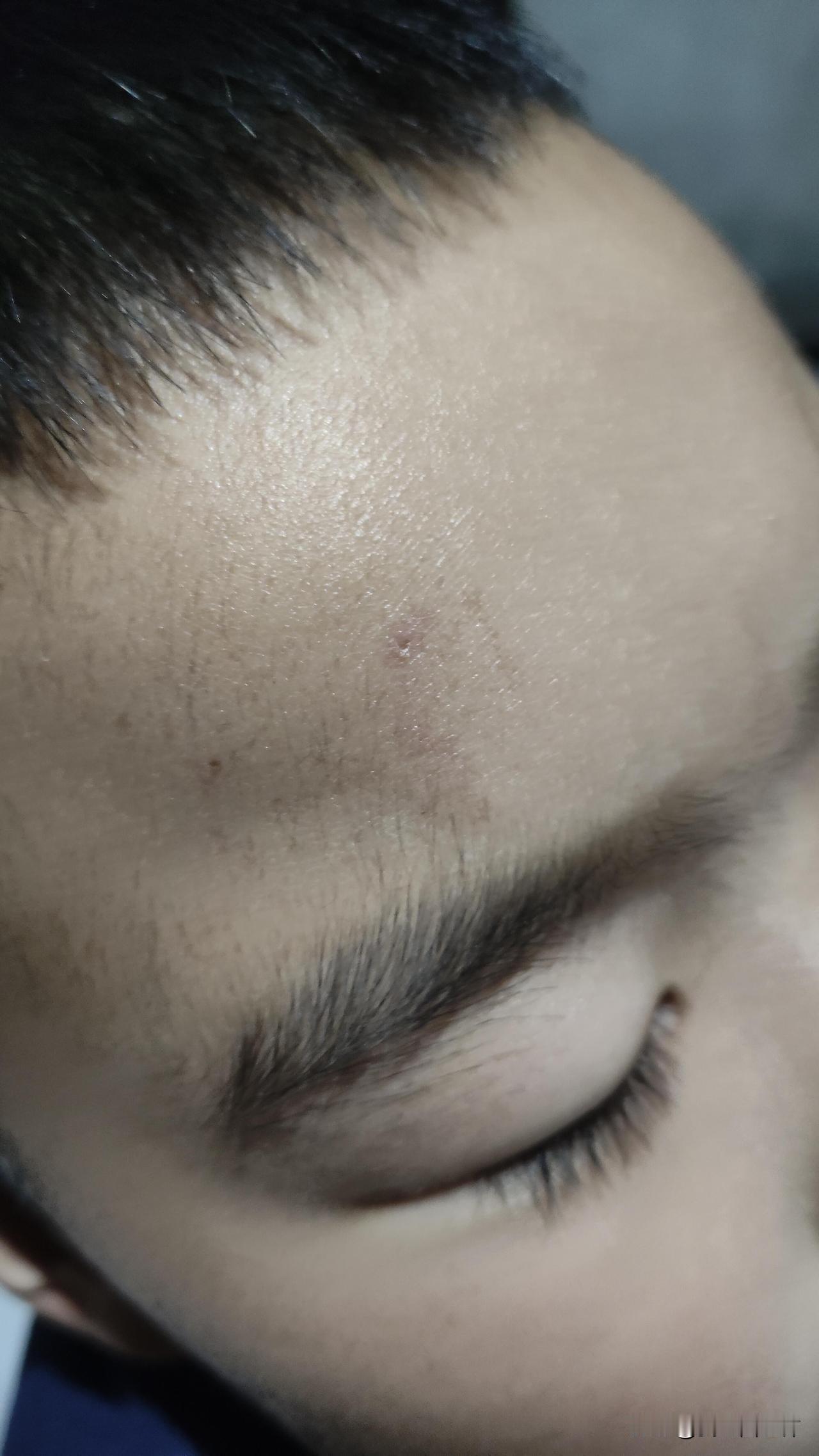 娃经常被欺负怎么办孩子三年级，他们有一个欺负很多同学的孩子，每次找到他的家长，