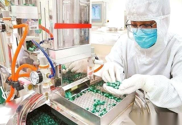 一转手，72亿就变成了800亿。就问你气不气？咱们自己呕心沥血搞出来的“抗癌