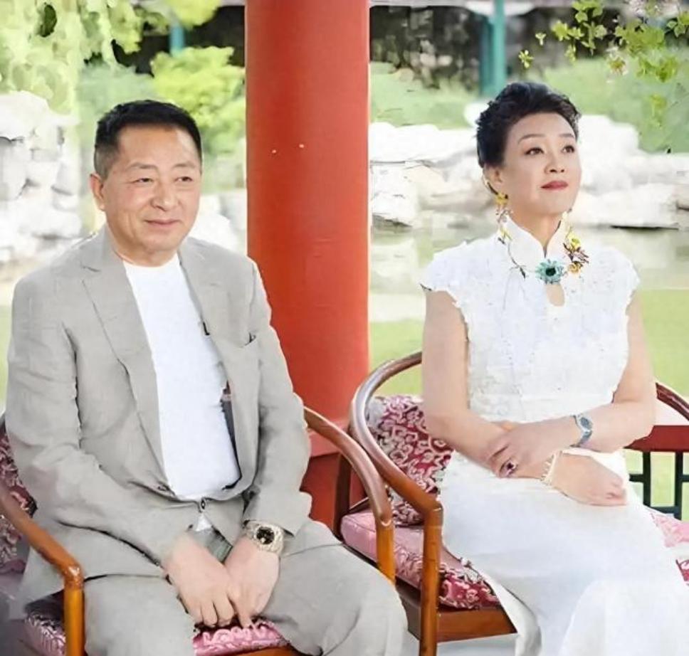 俏江南张兰前夫汪则翰杀回C位实锤了！汪则翰买下“俏江南”！当年嫌他不务正业，