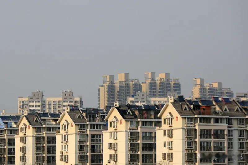 不管你信不信，未来将出现几大现象一、房产回归居住本质，炒房时代彻底落幕人