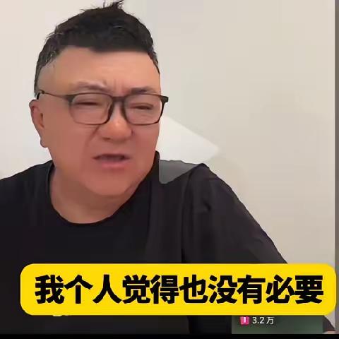 董路说:最近有人攻击孙继海，完全没有必要，我们不是仇人，他做他的，我做我的。