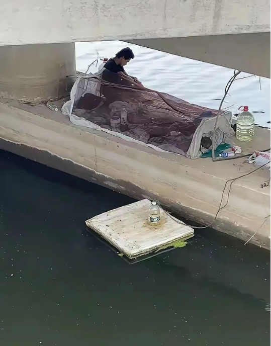 世外桃源，羡慕不来的生活[裂开][裂开][裂开]