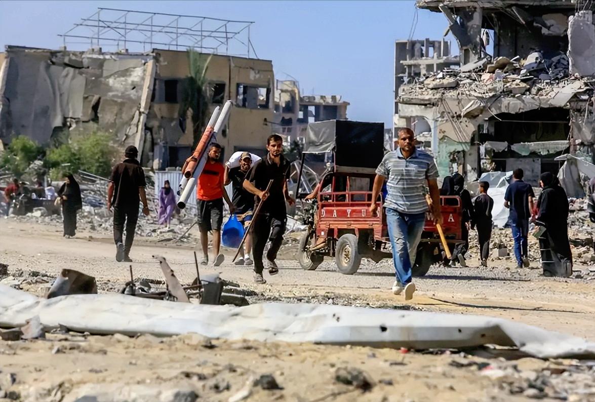 盼了整整15年，中东传来石破天惊的消息，打了半辈子仗的库尔德武装，直接跟叙利亚过