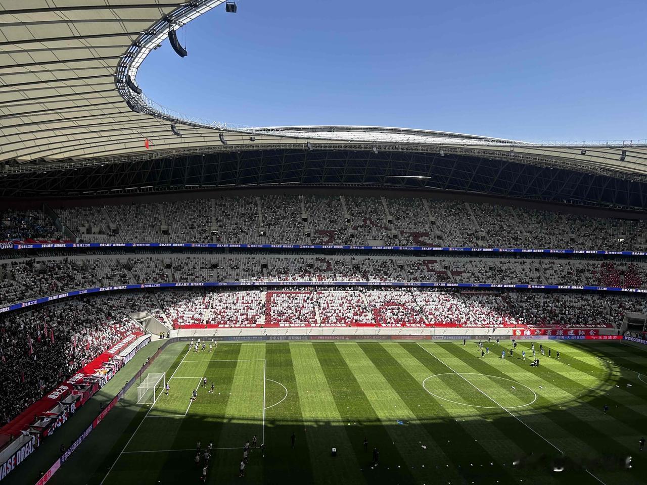 忍不住想说！！陕西联合在西安国际足球中心踢了两场联赛，比赛过程和结果，那是球队