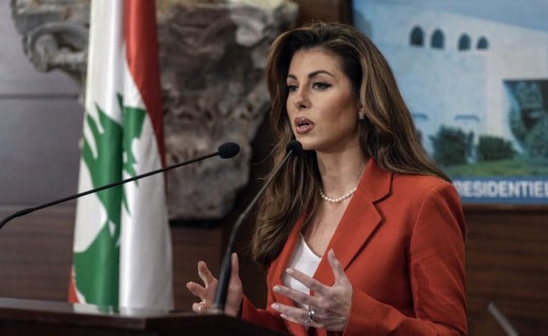 美国驻黎巴嫩特使摩根·奥尔塔戈斯警告说，除非真主党在2026年初之前交出其精