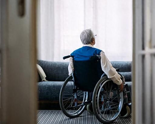 一个残酷的真相：为什么很多子女到了五六十岁后，对家里老人变得“不孝”了？“我