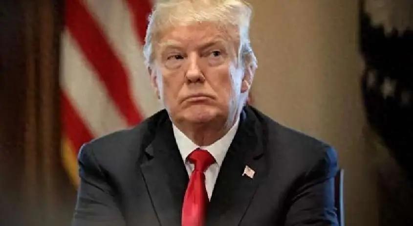 特朗普果然变脸，对中国打出最敏感一张牌在中美关系敏感时刻，特朗普一改此前“