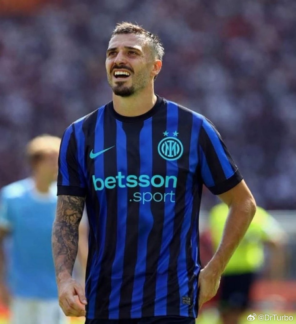 瓜罗：吉拉和劳马是同一个经纪人他一直深受国际米兰的喜爱但我认为国米高层目前正