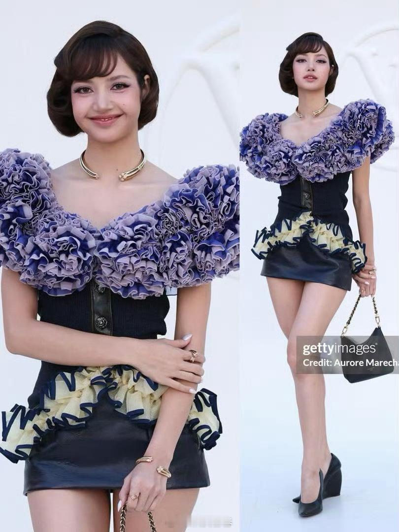 我印象LV衣服丑过，但很少有这种露屁股蛋的短裙​​​