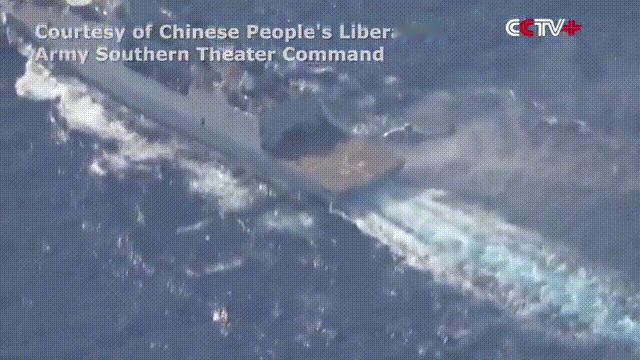 军事评论员杜文龙透露，中国日前在西沙驱逐荷兰军舰过程中，首次动用了电子干扰设备，
